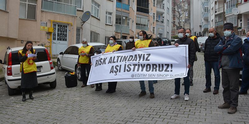 Eğitim Sen: Okullarda vakalar arttı, öğretmenler bir an önce aşılanmalı