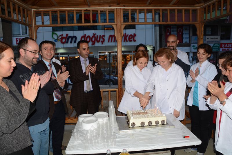 DİŞ HEKİMLERİ GÜNÜ KUTLANDI
