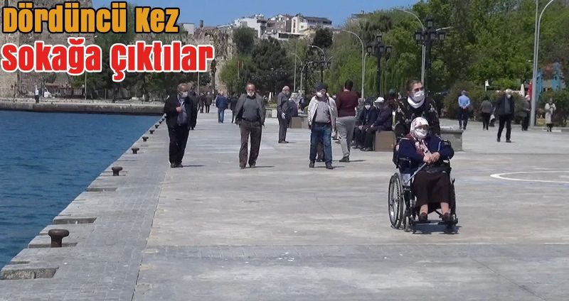 Sinop'ta Yaşlılar Dördüncü Kez Sokağa Çıktı