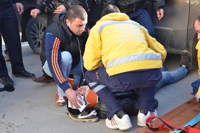 AŞIKLAR DA KAZA 3 YARALI