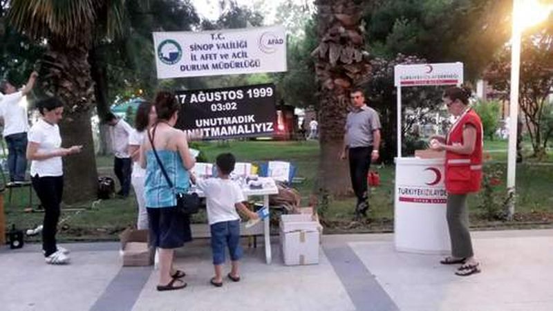 SİNOP, 17 AĞUSTOS DEPREMİNİ UNUTMADI