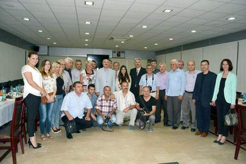 KÖŞGER'DEN GAZETECİLERE İFTAR YEMEĞİ