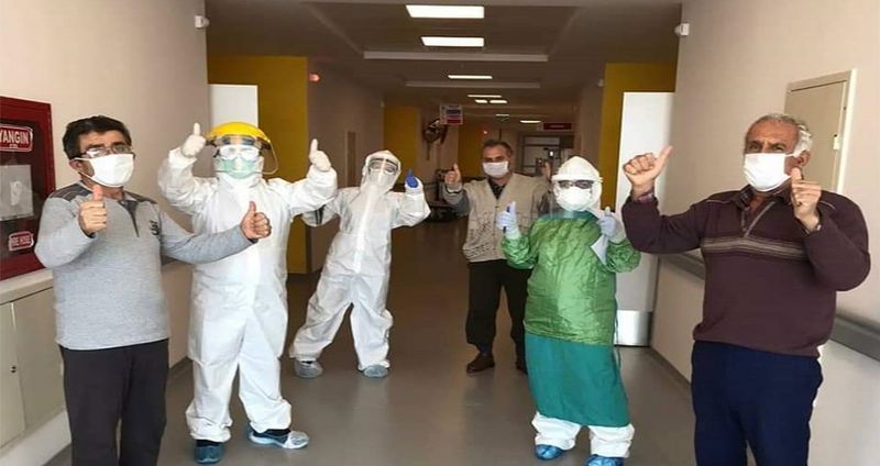 Koronavirüsü Yendiler Taburcu Oldular