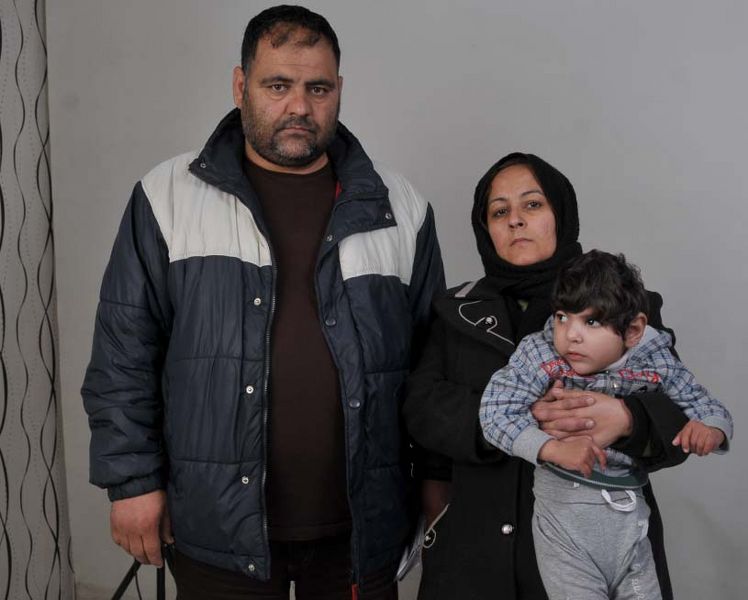 AFGANİSTANLI MERVE YARDIM ELİ BEKLİYOR