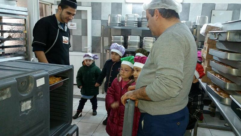 MELEK ANNE ANAOKULU ÖĞRENCİLERİ GEZEREK ÖĞRENİYOR