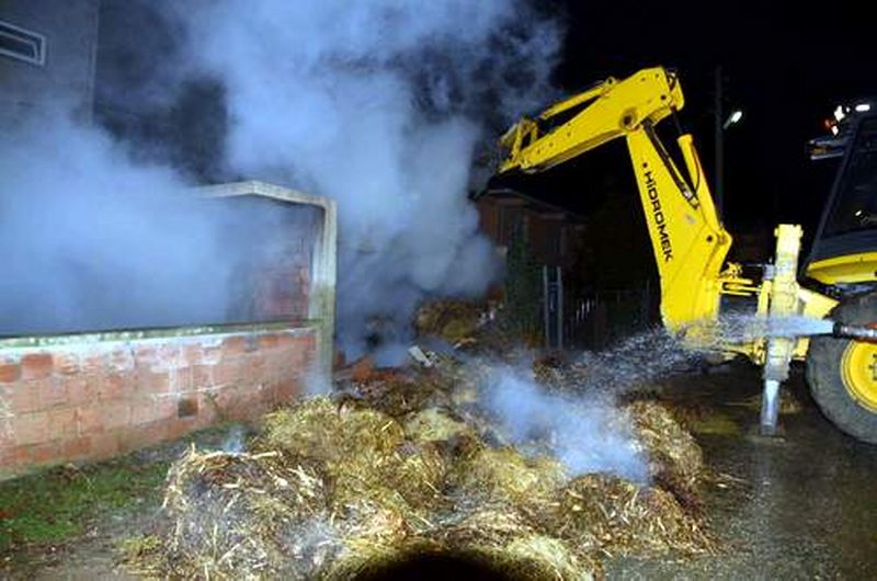 SİNOP’TA ÇIKAN YANGIN KORKUTTU (VİDEOLU)