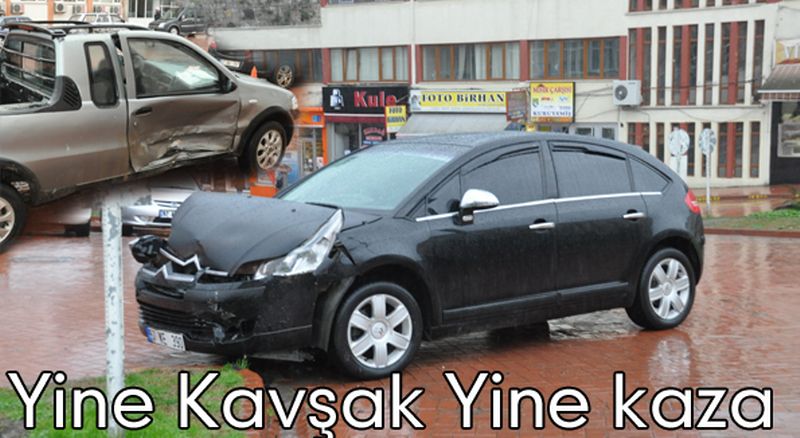 Yine Kavşak Yine Kaza