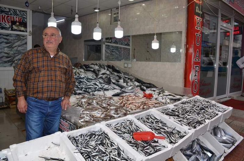 BALIK FİYATLARI DÜŞTÜ