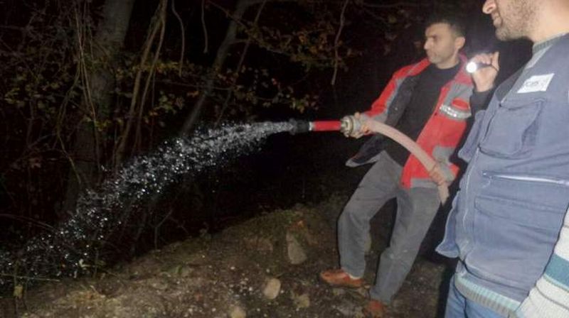 ERFELEK MERKEZ’DE YANGIN PANİĞİ