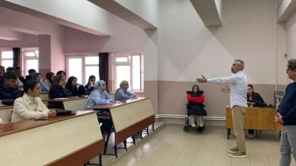 Boyabat MYO'da İSG sektörünün geleceği konuşuldu