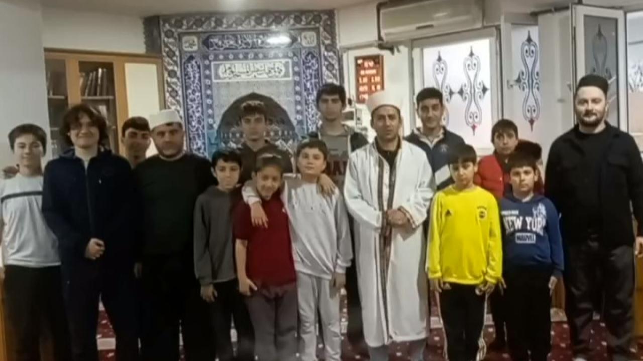 Gençler cami buluşması ve film gecesi etkinliğinde buluştu