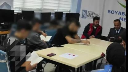 Gençler kitaplarla buluştu