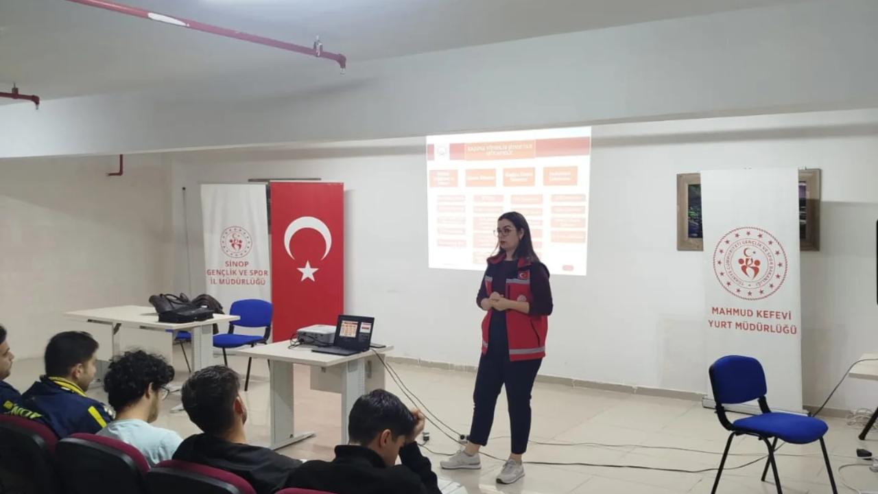 Kadına şiddet konusunda öğrenciler bilgilendirildi