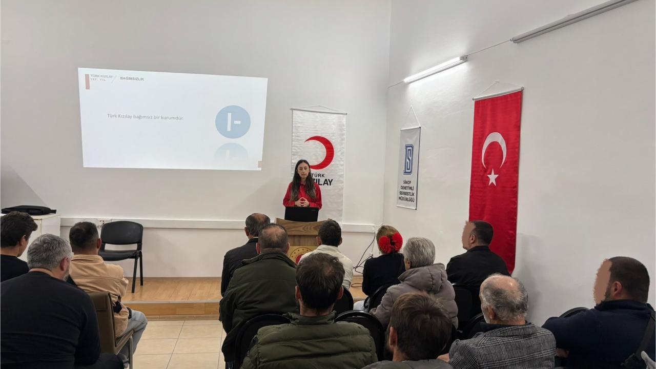 Kızılay’dan yükümlülere farkındalık semineri