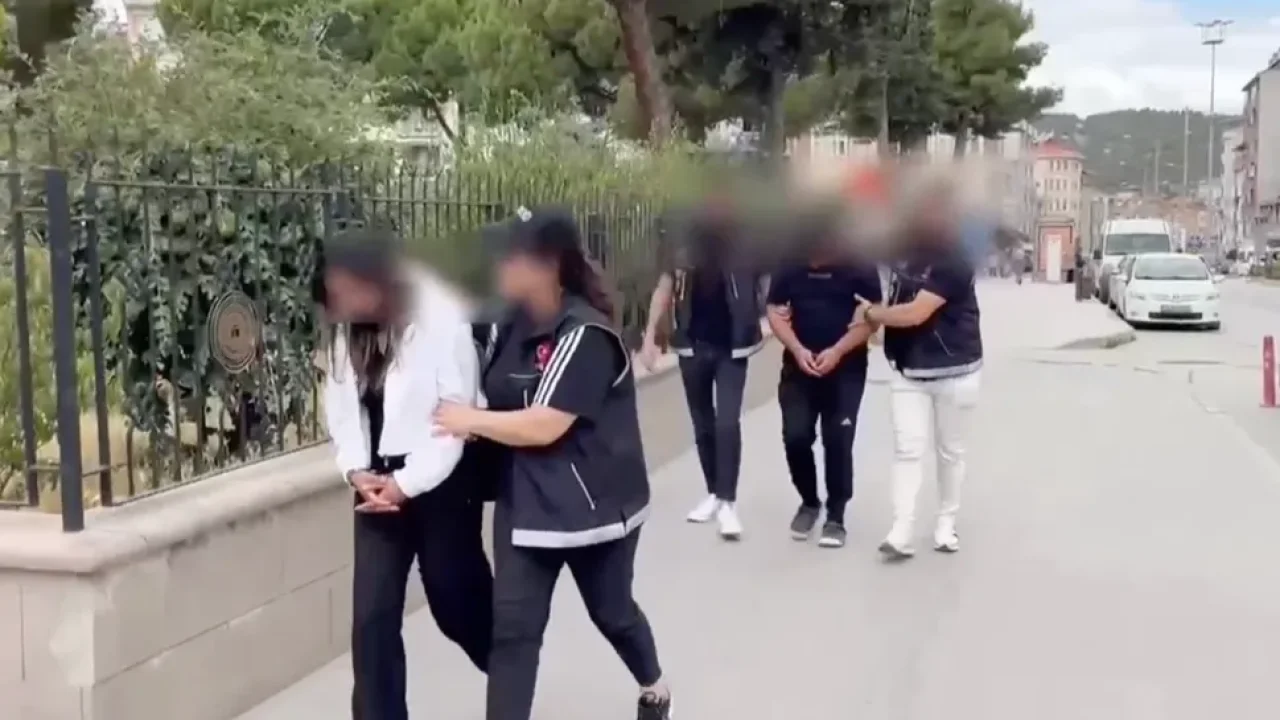 Küçük ilçe, büyük tehlike