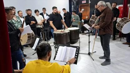 Mehter Marşı mesleklerle canlanıyor