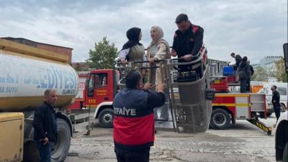 MYO öğrencileri itfaiyeciliği sahada öğrendi