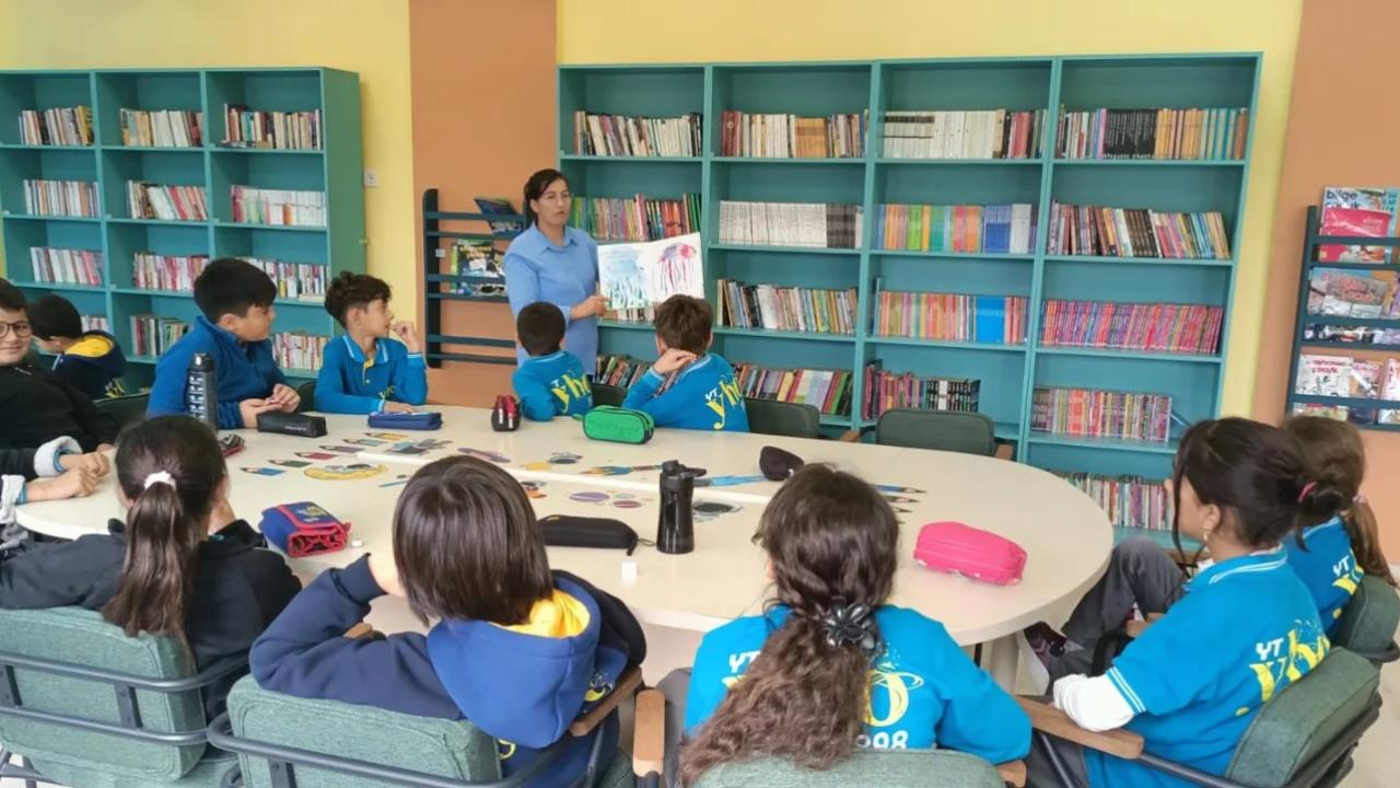 Öğrenciler kütüphane ile tanıştı