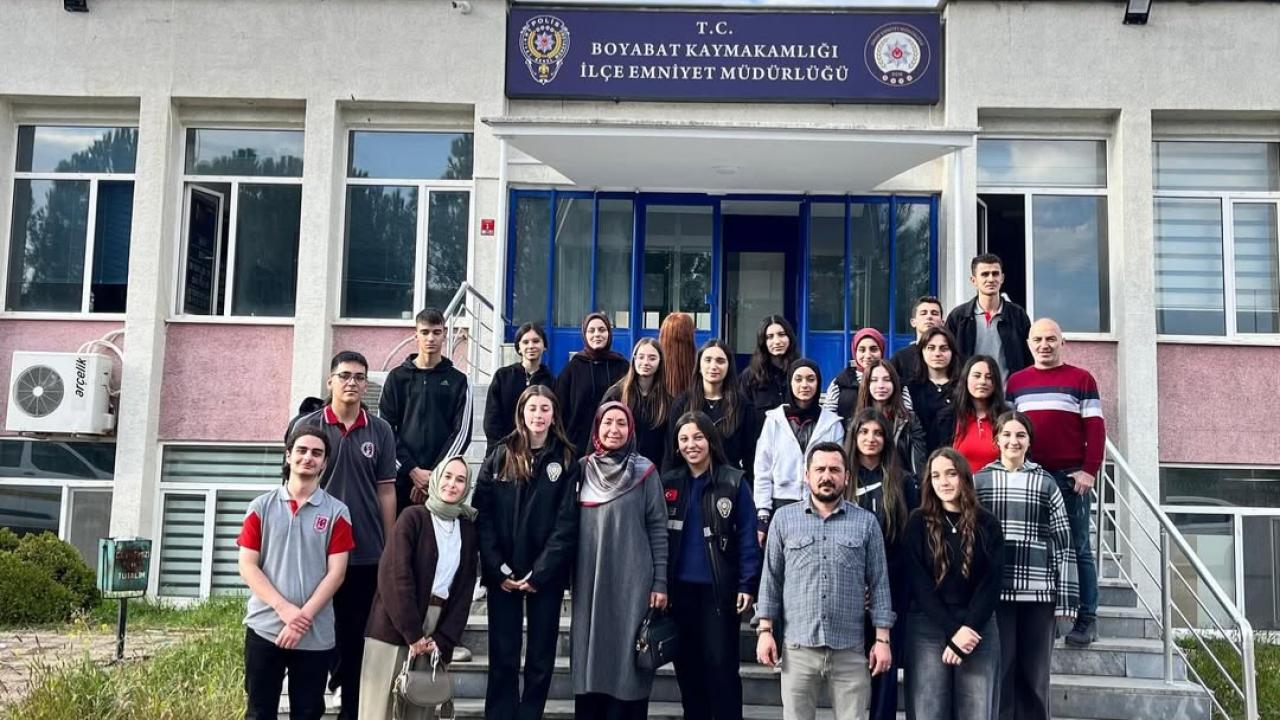 Öğrenciler polislik mesleğini yakından tanıdı!