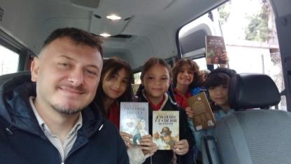 Örnek Şoför: Kitap hediye edip hedef koydu