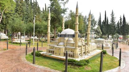 Sinop dahil 81 ilindeki mimari eserler minyatürleriyle sergileniyor