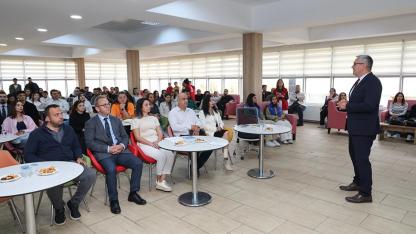 Sinop Üniversitesi'nde öğrencilere ÜNİDES projeleri anlatıldı