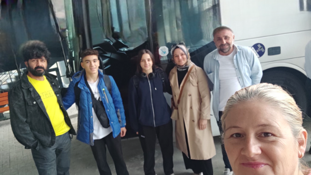 Sinoplu sporcular şampiyona için yola çıktı