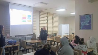 Terör örgütlerinin kandırma yöntemleri anlatıldı