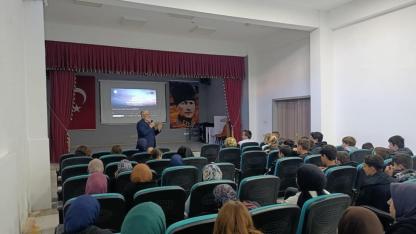Türkeli’de dini ve ahlaki değerler konferansta ele alındı