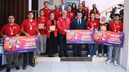 Vali’den Özarslan'dan gençlere gurur dolu karşılama