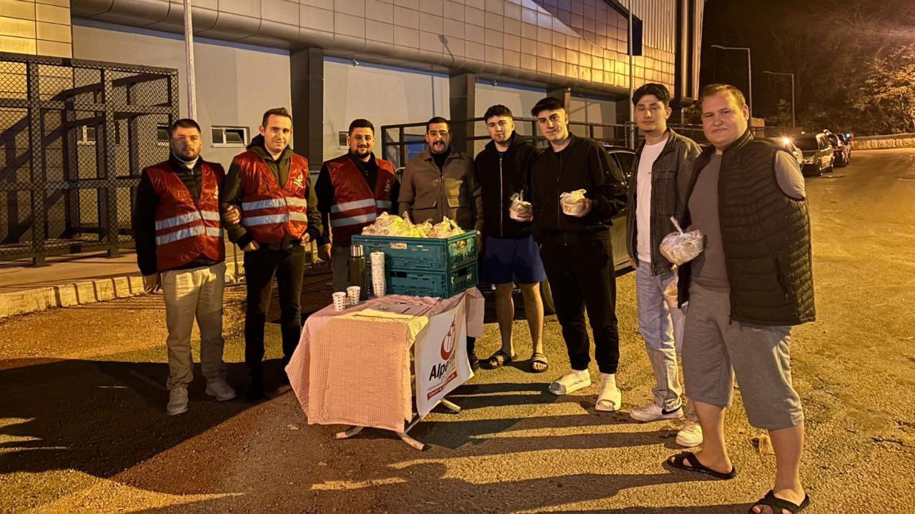 Alperen Ocakları’ndan gönülleri ısıtan ikram