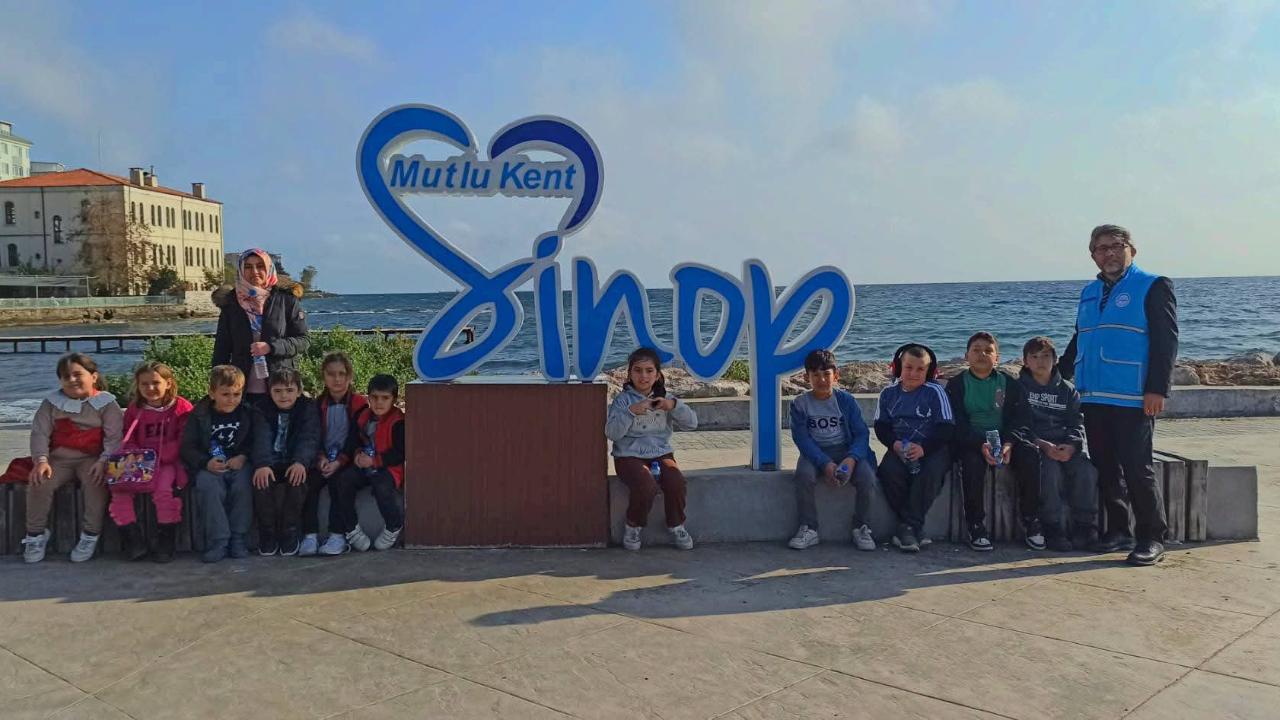 Arife Çiçekleri Sinop’un güzelliklerini keşfetti