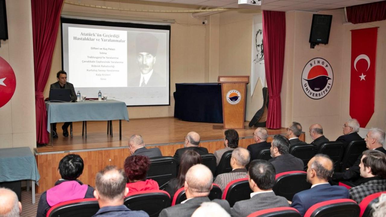 Atatürk’ün tarihteki serüveni Sinop Üniversitesi’nde konuşuldu