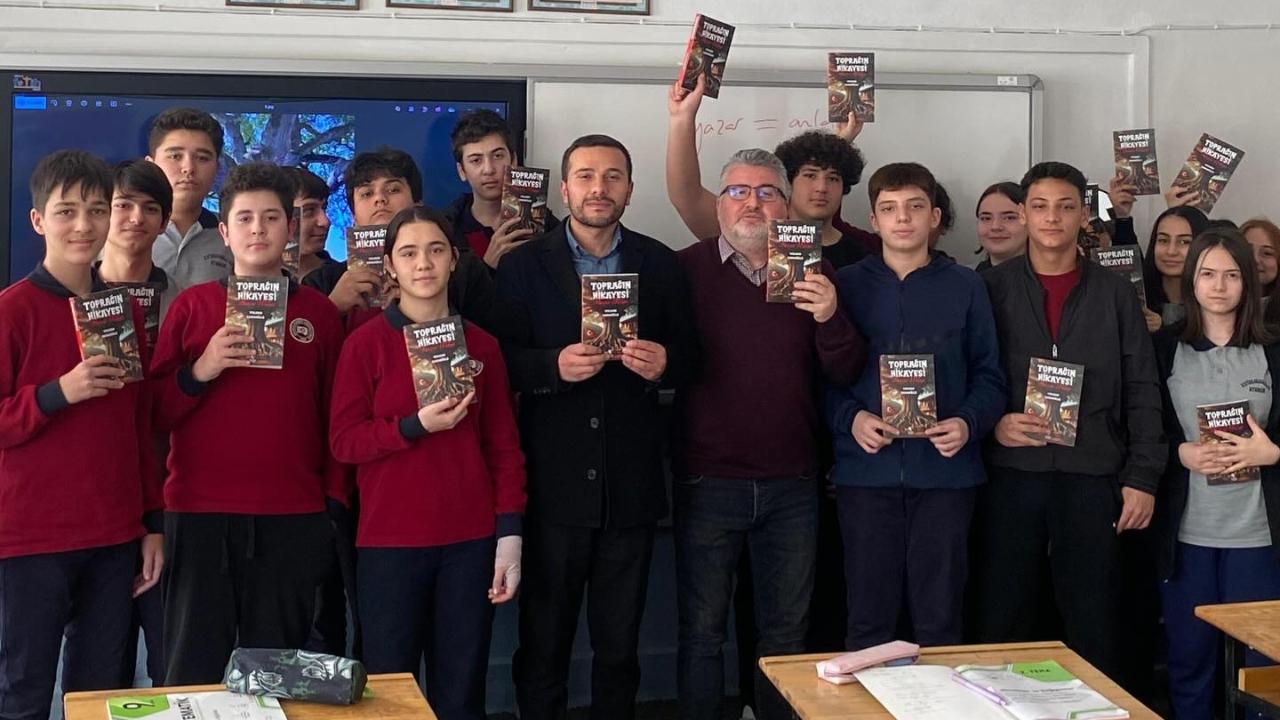 Ayancık’ta okur-yazar buluşması