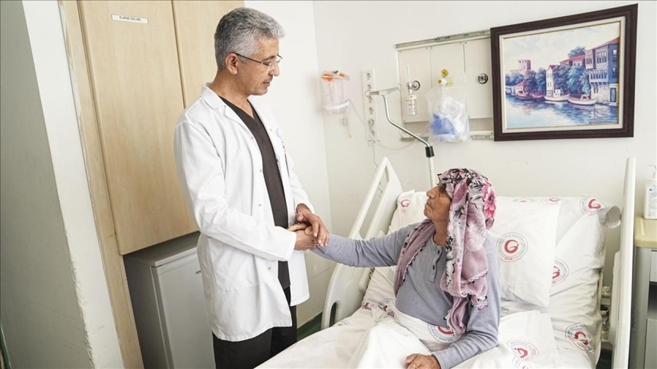 Beynindeki tümörden &quot;haritalandırma&quot; tekniğiyle kurtuldu