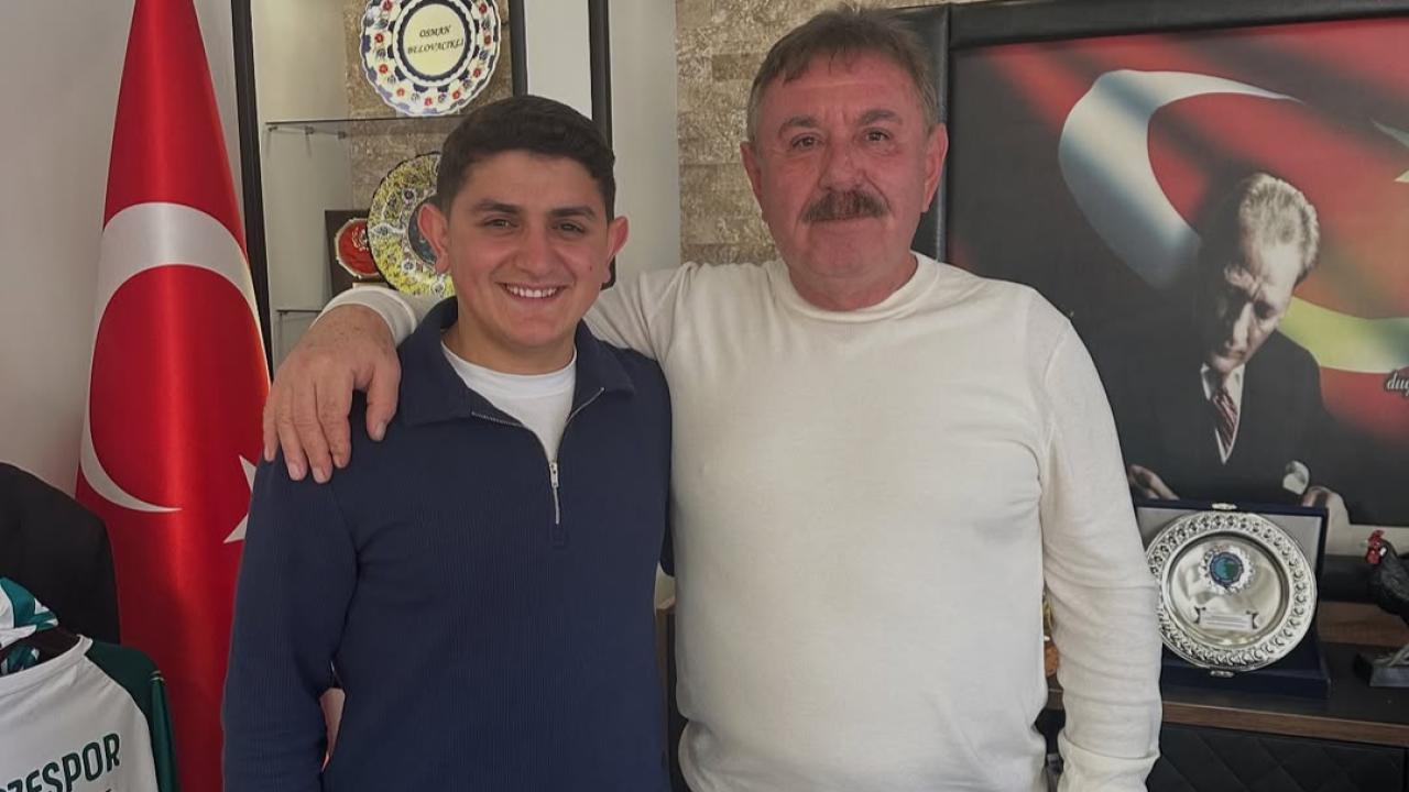 Dikmeli fenomen Askerlik dönüşü Başkan Belovacıklı’yı ziyaret etti