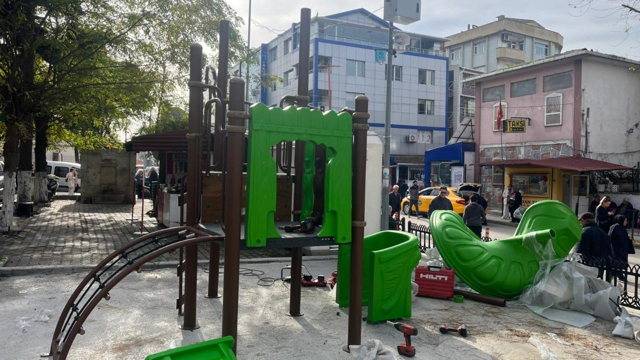 Eski park gitti, yerine çifte oyun alanı geliyor