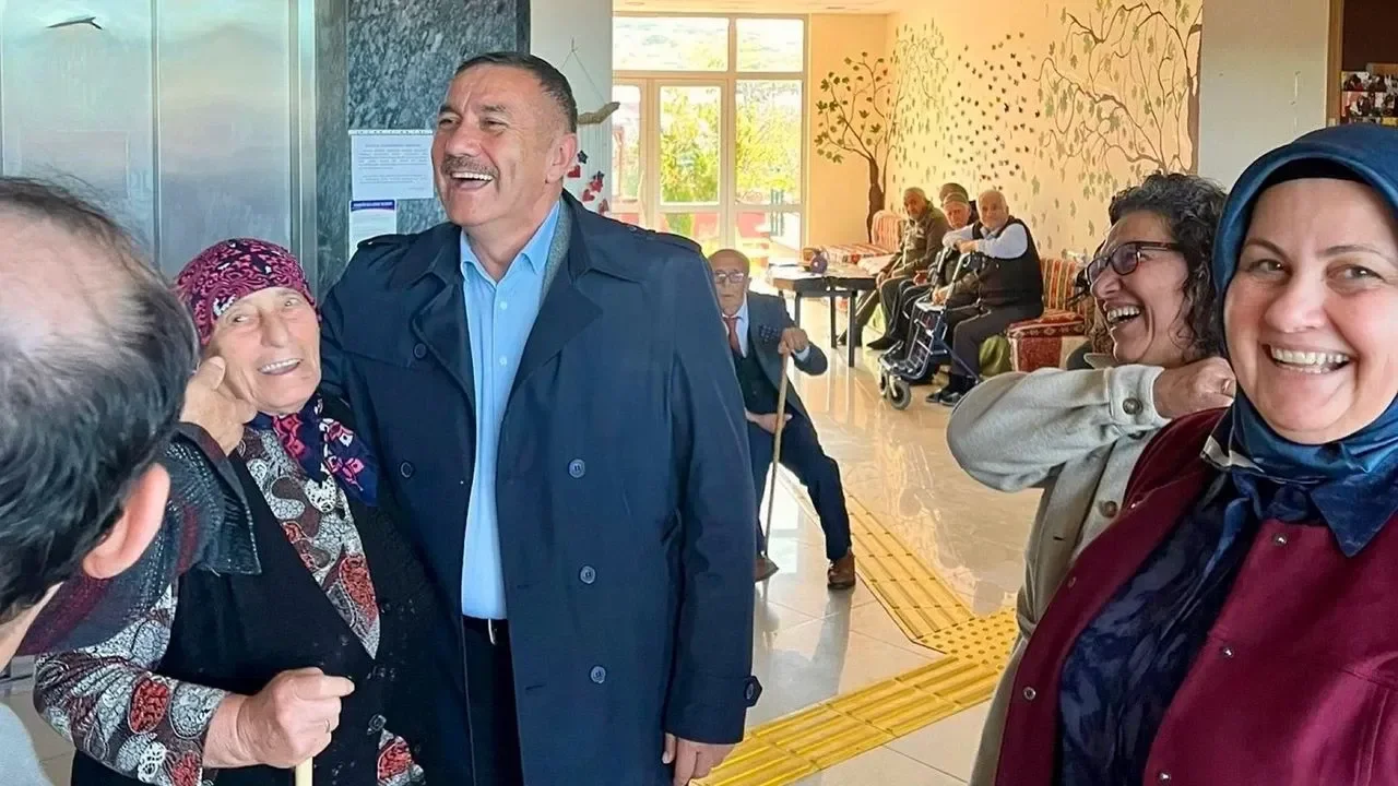 İl Başkanı Üçüncüoğlu’ndan huzurevi ziyareti