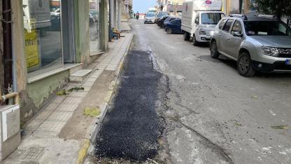 Kazı sonrası oluşan yol tahribatı giderildi
