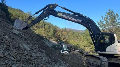 Köylerde ulaşım altyapısı güçleniyor