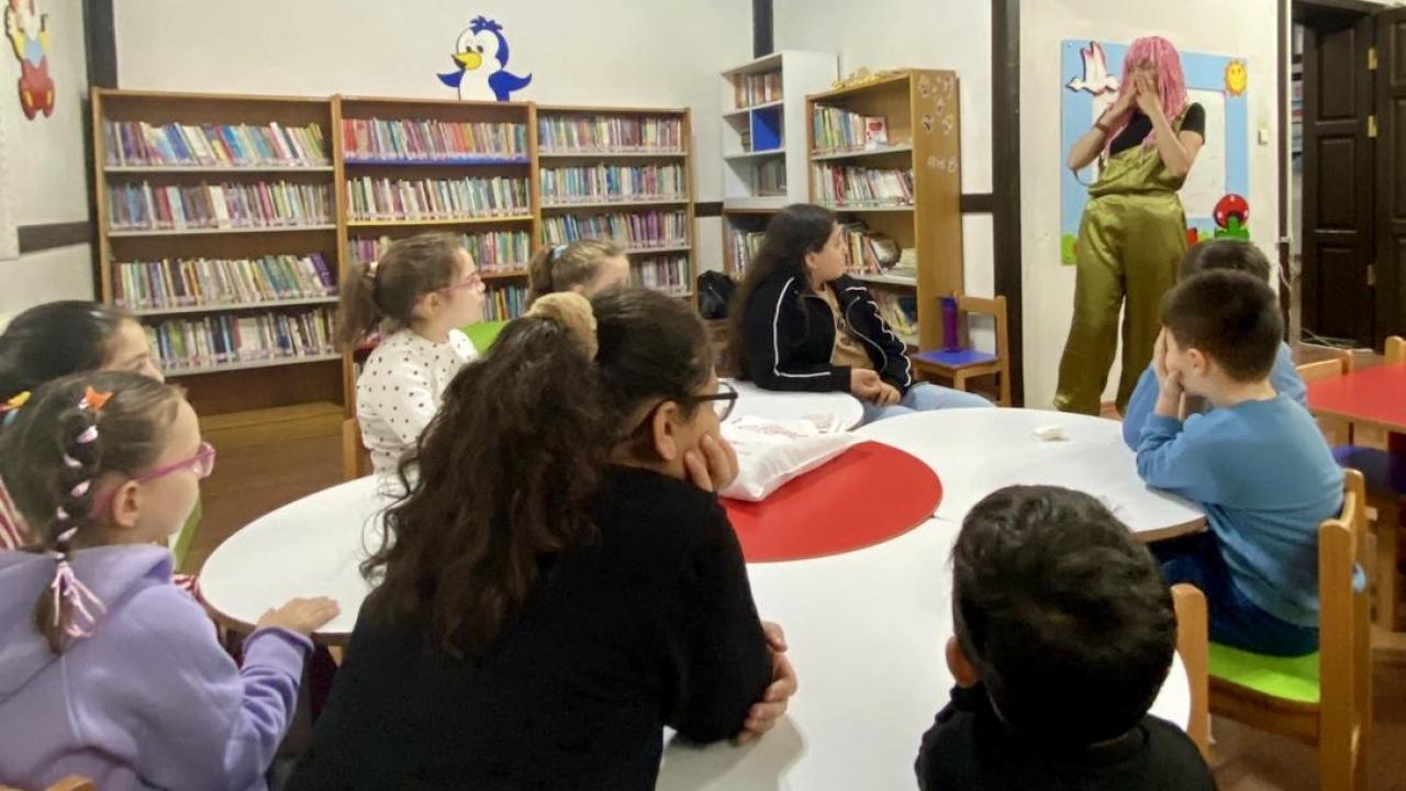 Minikler hem eğlendi hem öğrendi