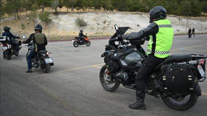 Motosikletlerde "koruyucu eldiven" zorunluluğu