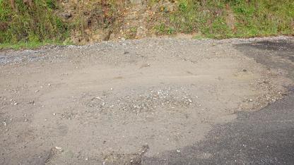 Sinop'un o mahallesinde asfalt talebi