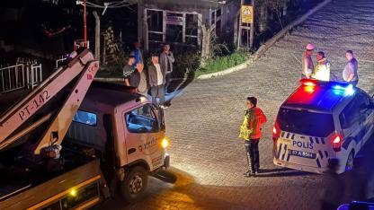 Dikkatsiz sürücü yolu kararttı