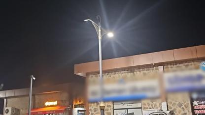 Karanlıkta kalmıştı! O çarşı yeniden aydınlandı