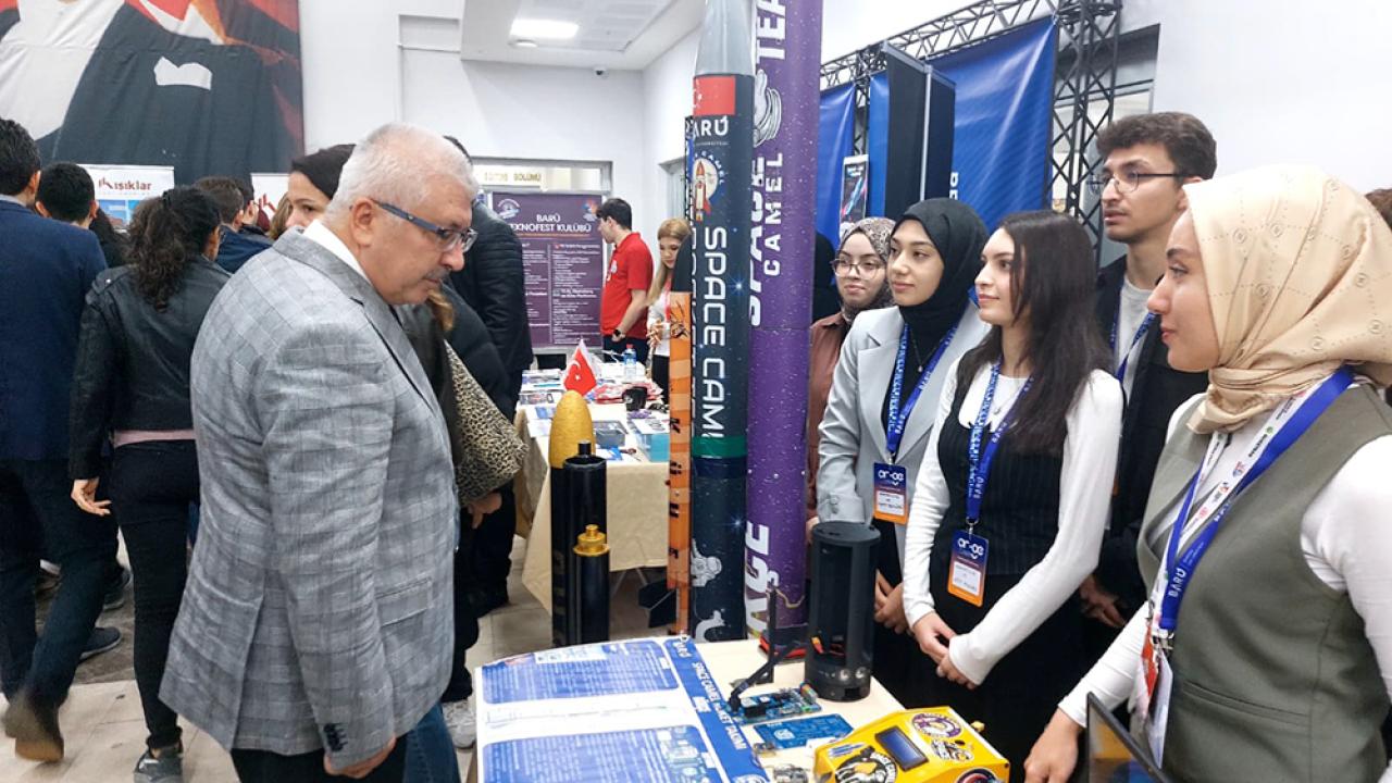 Rektör Taşdemir, Ar-Ge Proje Pazarı&#039;nda