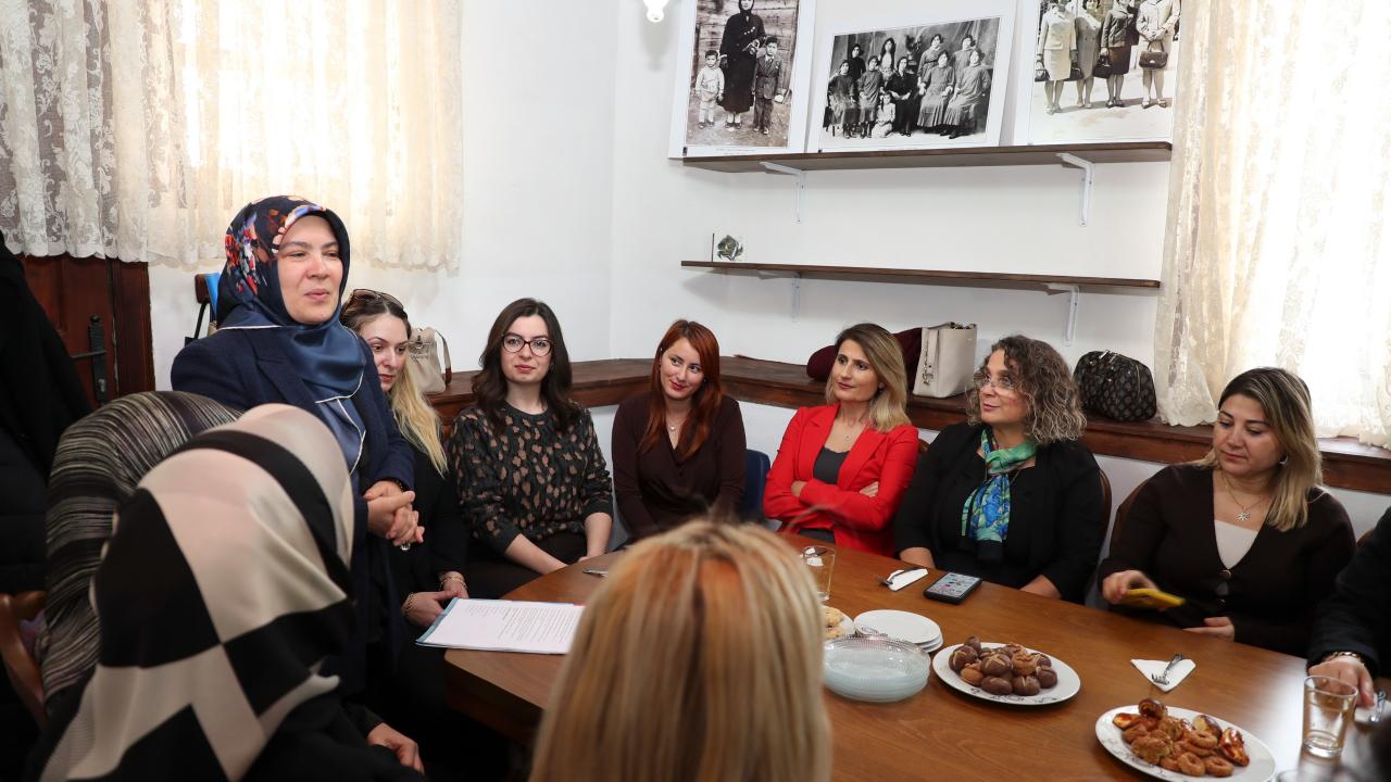 SİNKAMER’de kadın ve liderlik konuşuldu