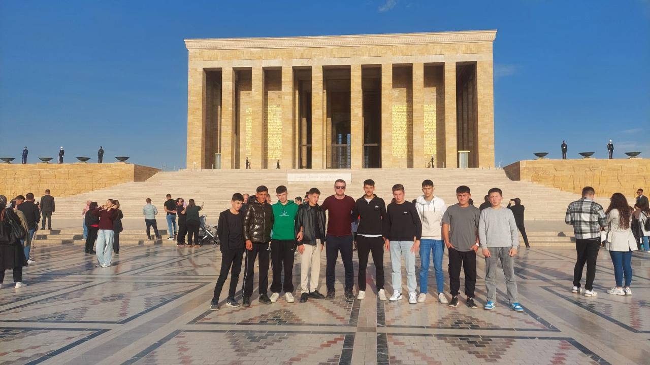 Sinoplu öğrenciler Başkent&#039;e çıkarma yaptı