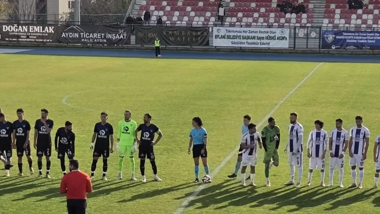 Sinopspor deplasmandan eli boş döndü