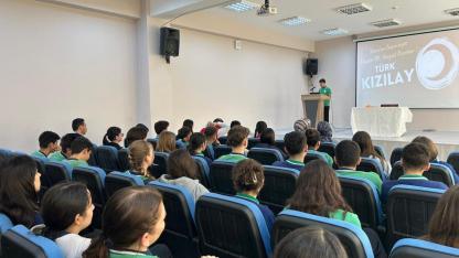 Sinop’ta gençler Kızılay’ı yakından tanıdı